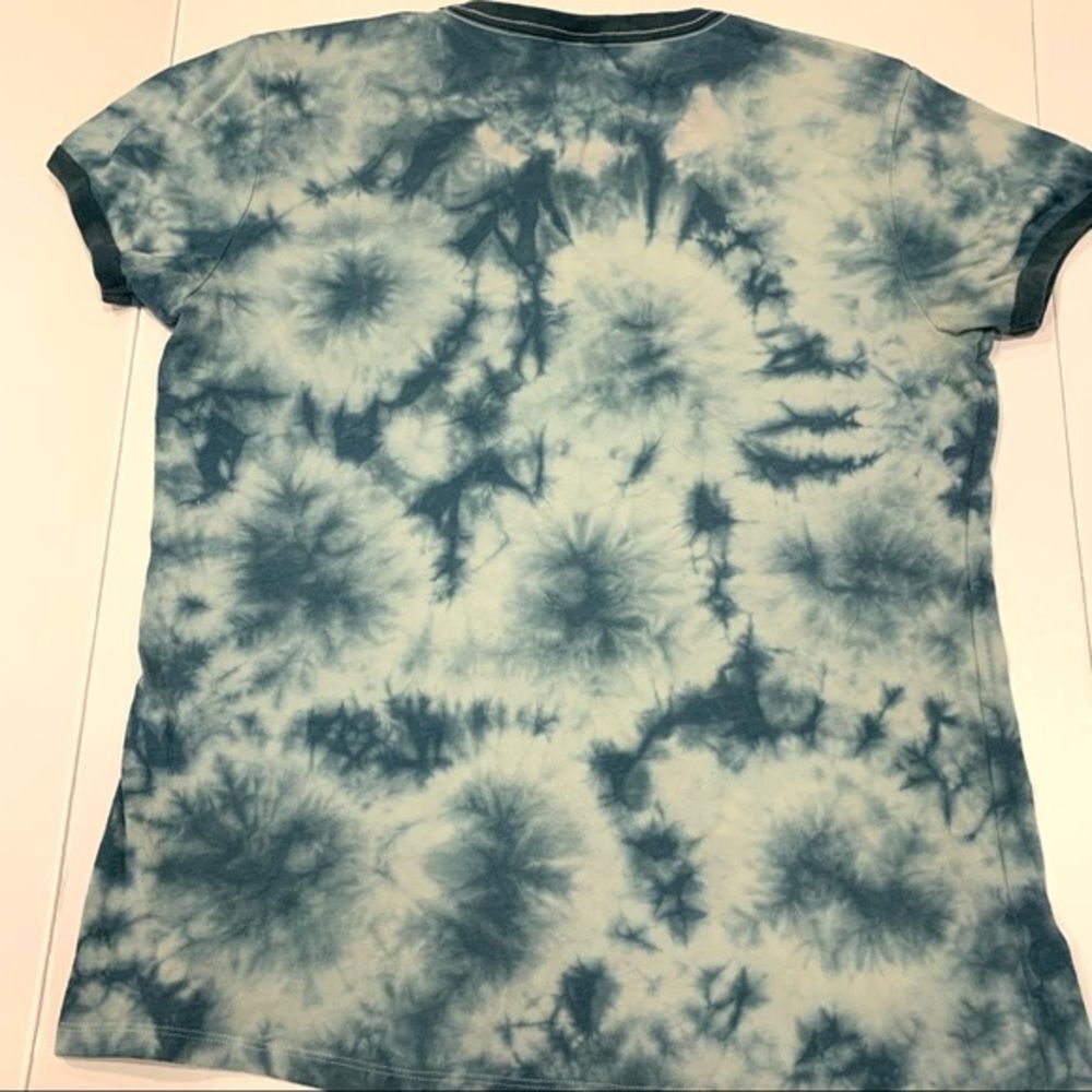 PINK Victoria’s Secret Tie Dye Shirt M